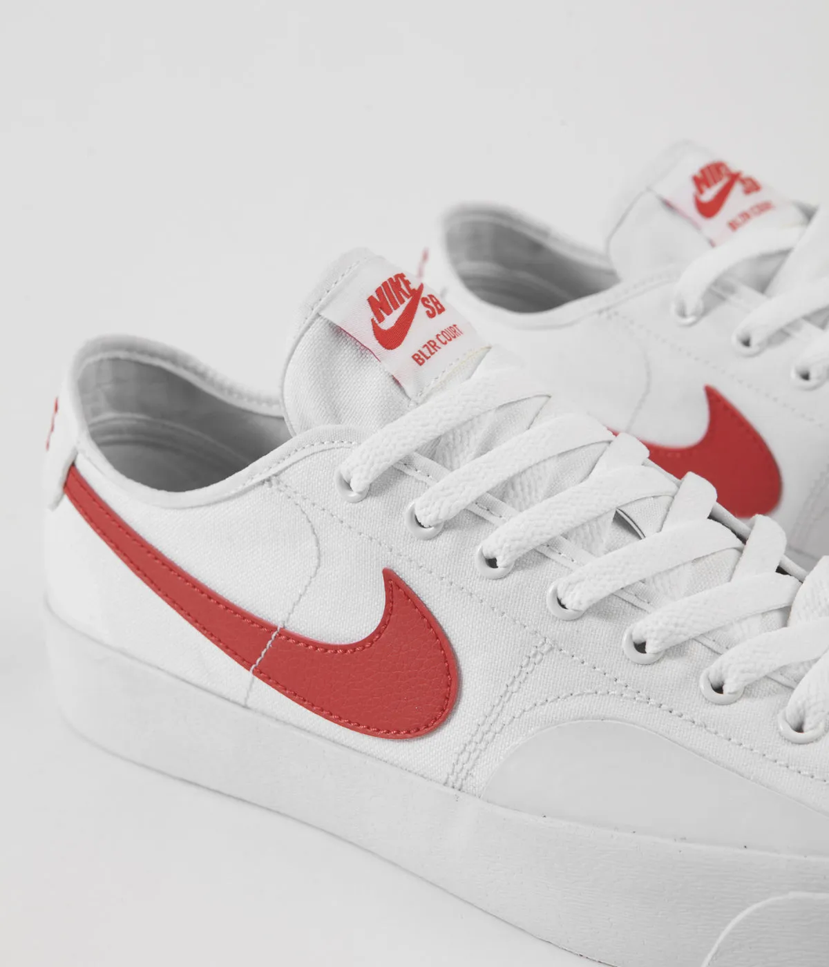 Nike SB Blazer Court Shoes - White / University Red - White - Black