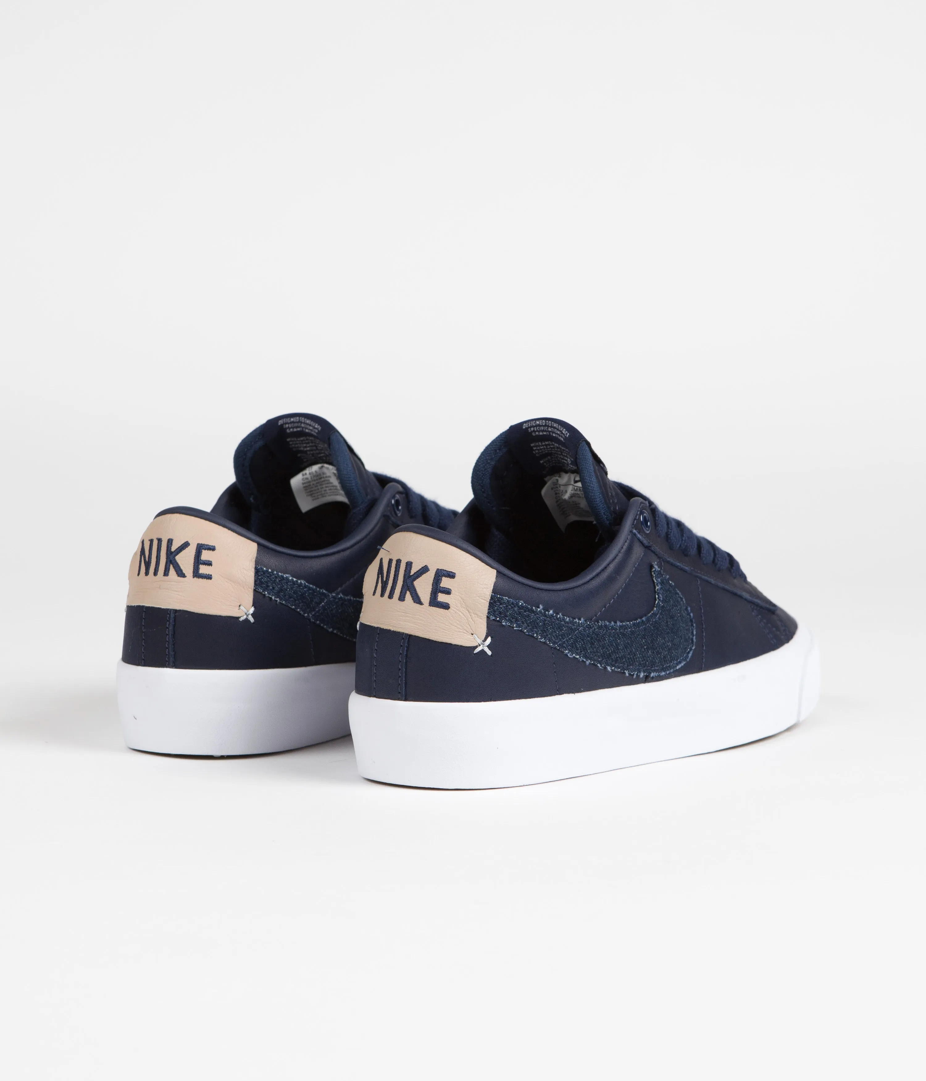 Nike SB Blazer Low Pro GT Premium Shoes - Midnight Navy / Midnight Navy - White