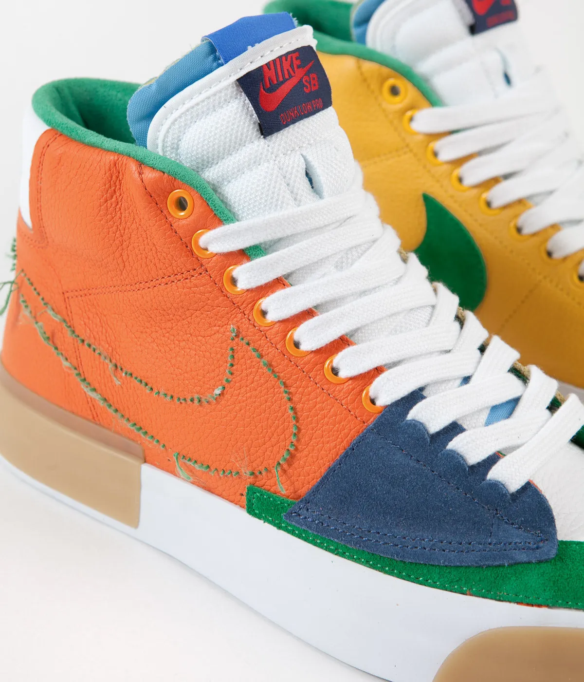 Nike SB Blazer Mid Edge Shoes - Safety Orange / Lucky Green