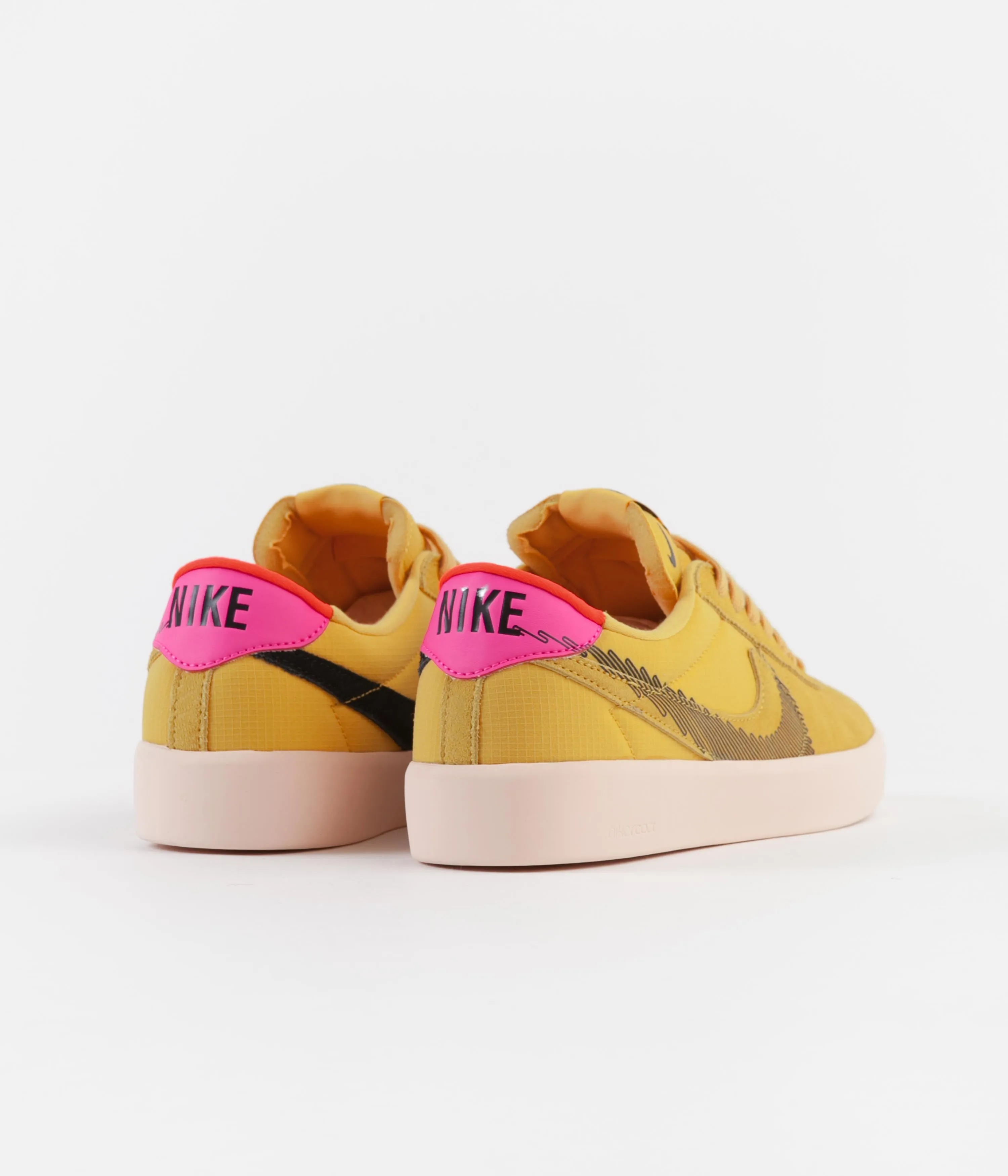 Nike SB Bruin React Shoes - Pollen / Black - Pale Coral