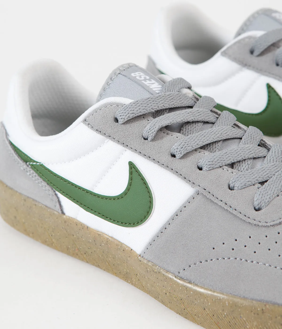 Nike SB Team Classic Shoes - Particle Grey / Forest Green - Particle Grey