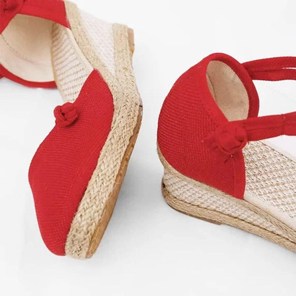 "Dorette" Canvas-Sandalen