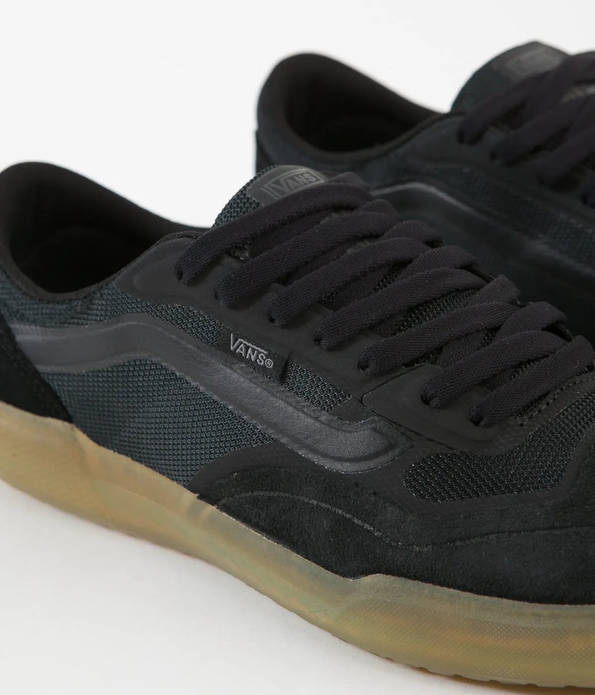 Vans AVE Pro Shoes - Black / Gum