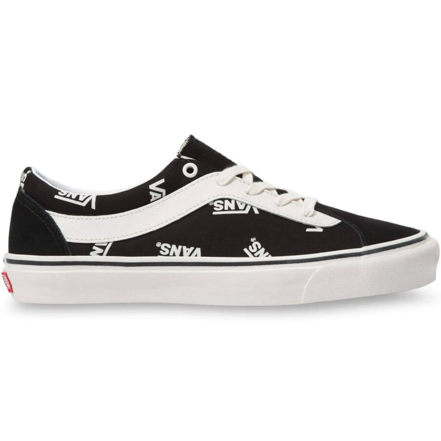 Vans Bold NI Skate Shoes (Vans Block) - Black/Marshmallow