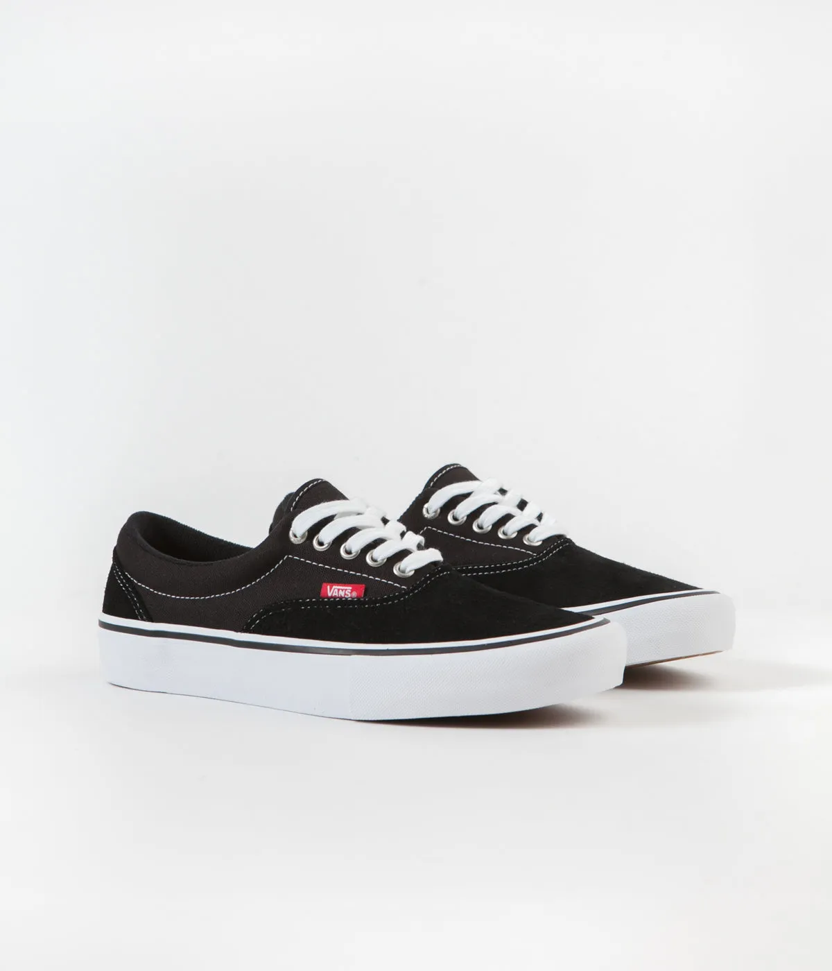 Vans Era Pro Shoes - Black / White / Gum